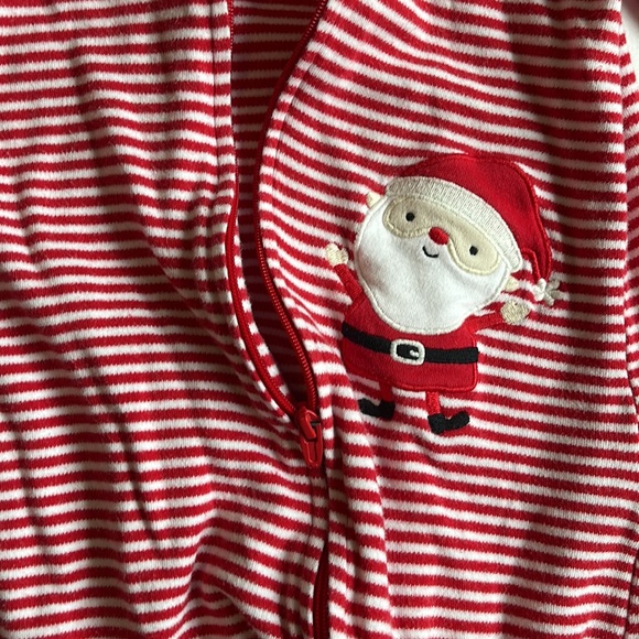 Carter's Baby Zip Up Santa Pajamas and Hat Size 9 months - Picture 3 of 8